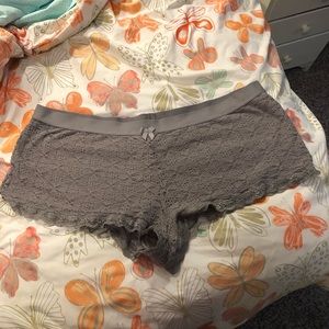 Torrid gray lace bootie shorts